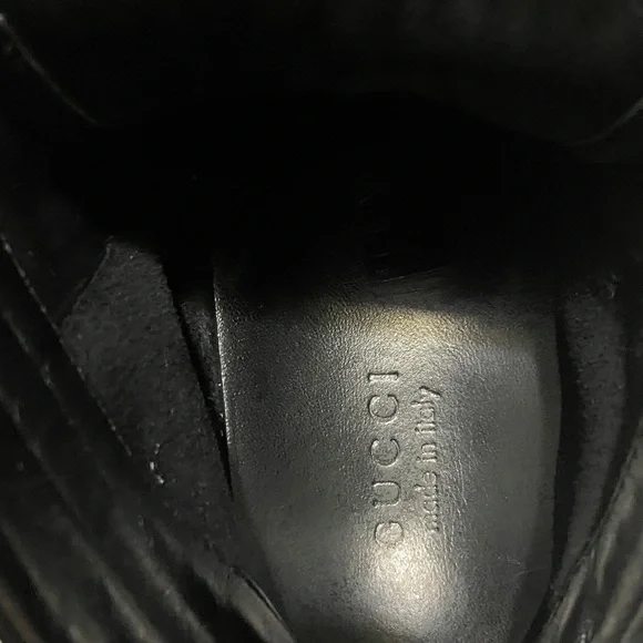 Gucci Black Leather Sneakers with Red and Green Stripe - Picture 10 of 10